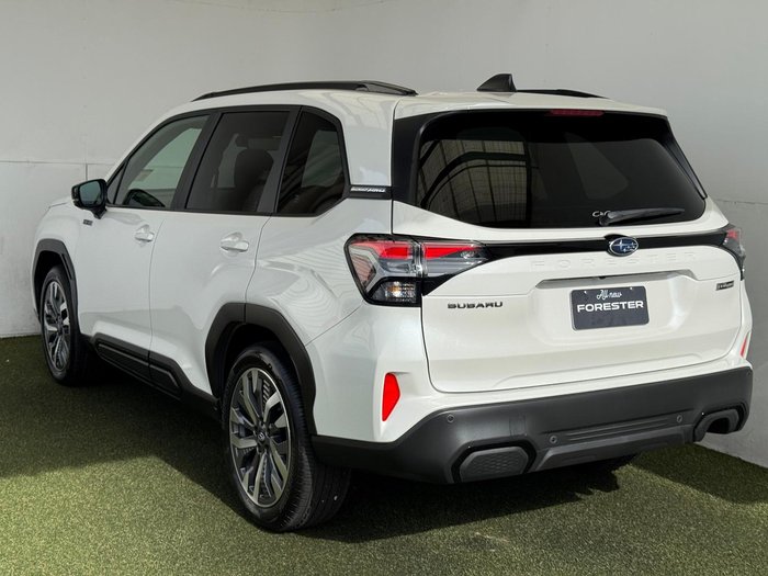 2025 Subaru Forester Hybrid Touring
