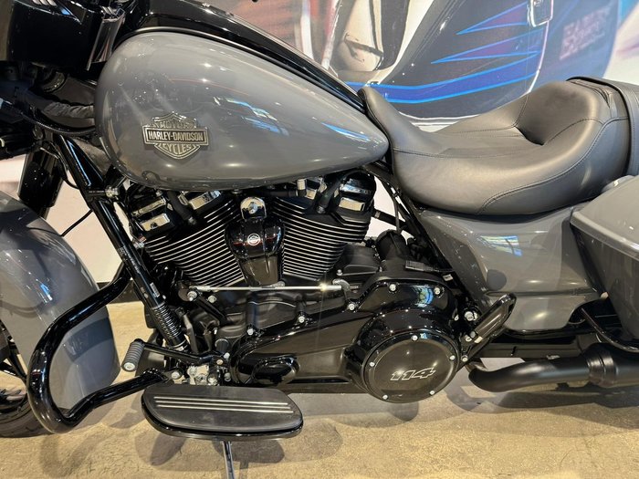 2022 Harley-Davidson Street Glide Special 114 (FLHXS) Touring