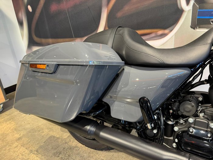 2022 Harley-Davidson Street Glide Special 114 (FLHXS) Touring