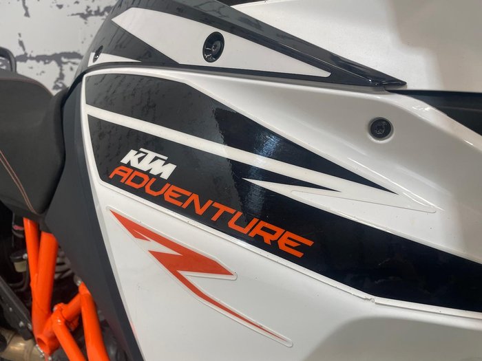 2018 KTM 1090 Adventure R Adventure White