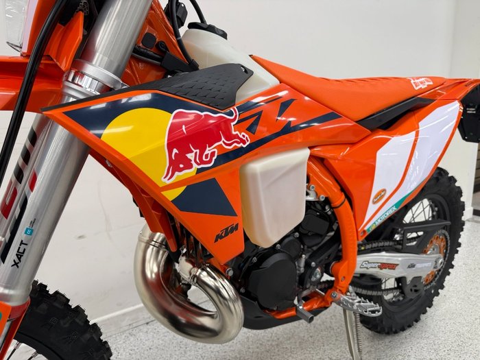 2025 Ktm 300 EXC CHAMPIONS EDITION Orange