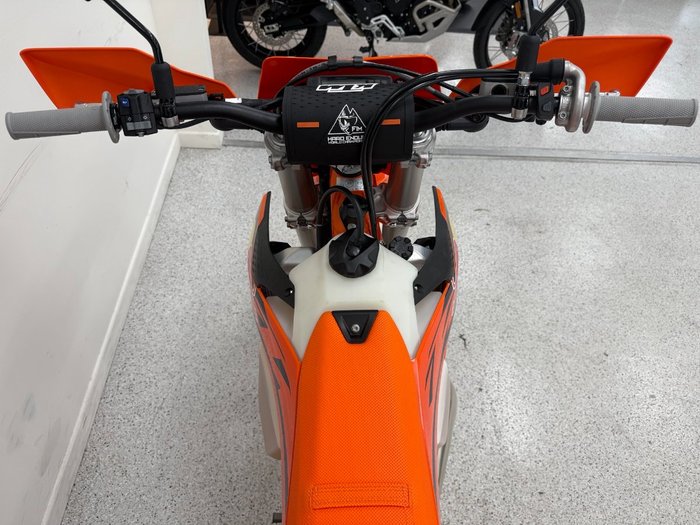 2025 Ktm 300 EXC CHAMPIONS EDITION Orange