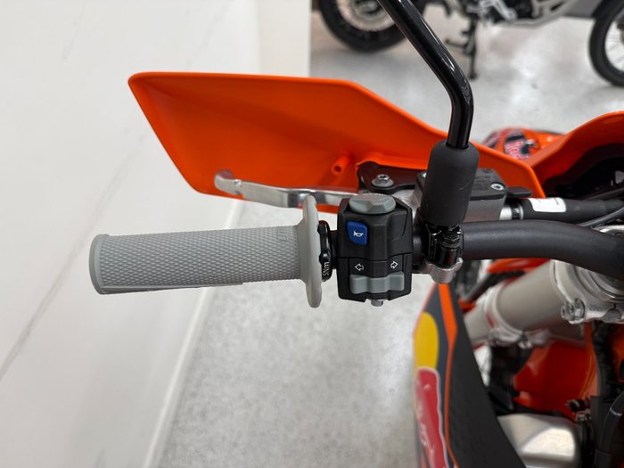 2025 Ktm 300 EXC CHAMPIONS EDITION Orange