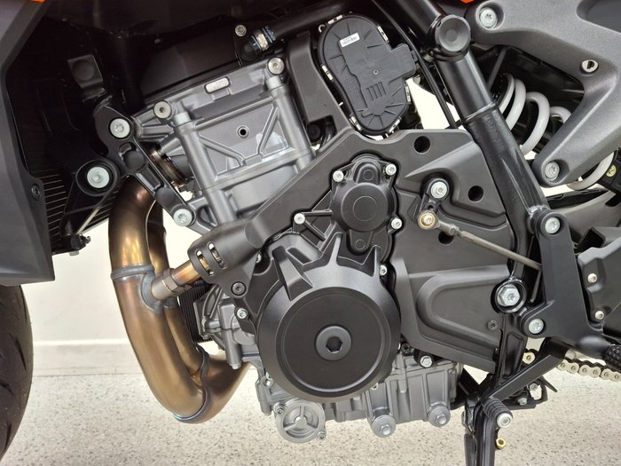 2024 Ktm 990 DUKE Orange