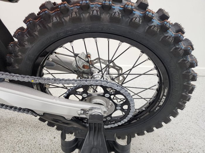 2025 Ktm 250 SX Orange