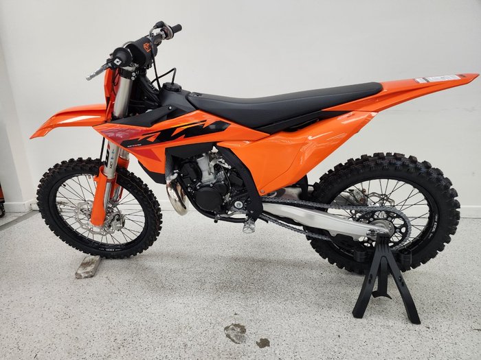 2025 Ktm 250 SX Orange