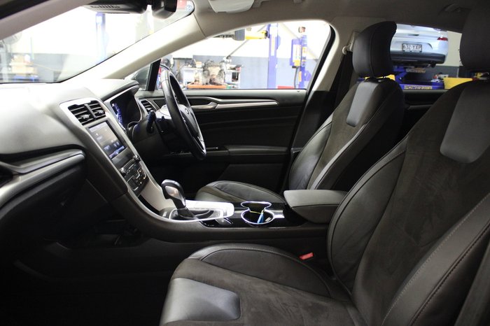 2015 Ford Mondeo