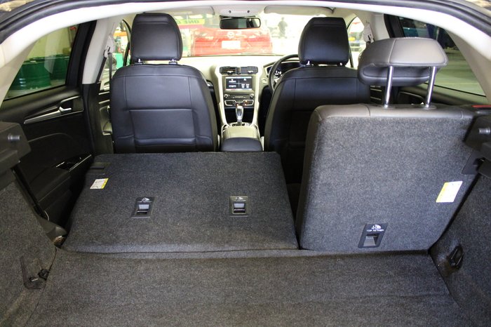 2015 Ford Mondeo