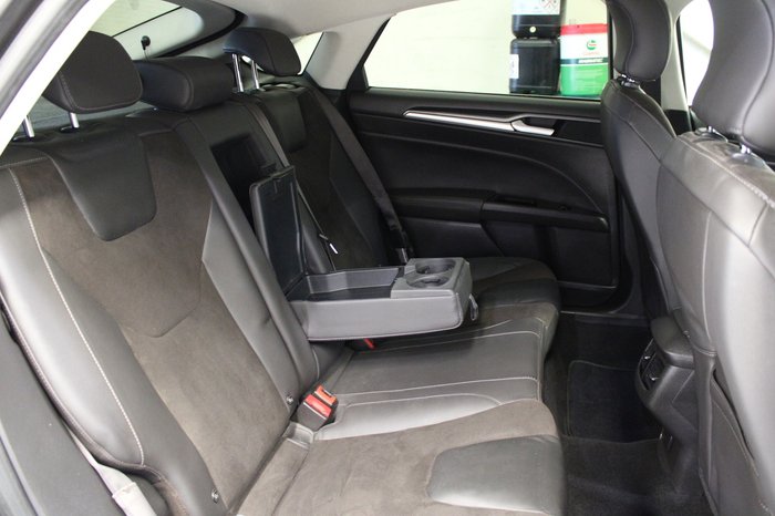 2015 Ford Mondeo