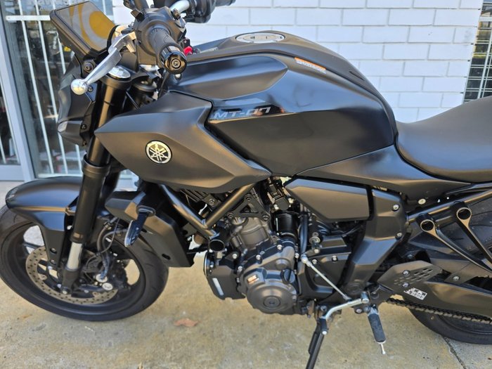 2024 YAMAHA MT-07 LA (ABS) Black