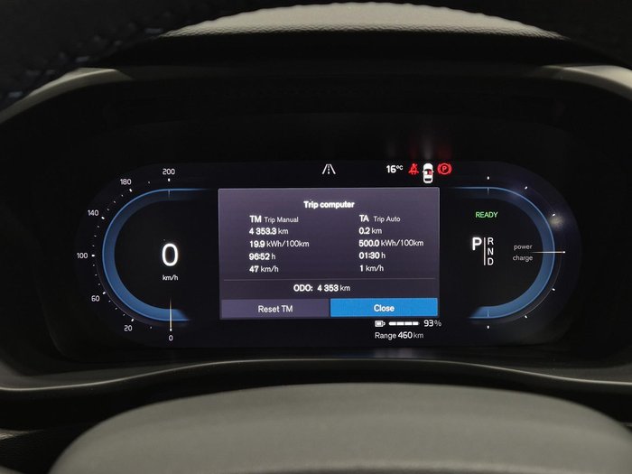 2024 Volvo C40 Recharge Twin