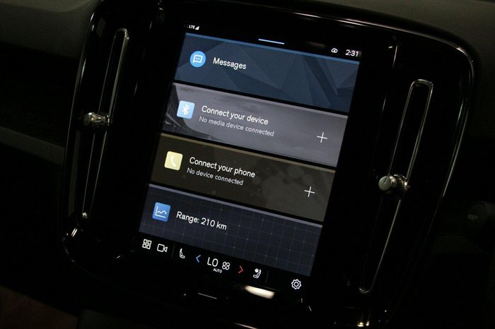 2024 Volvo C40 Recharge MY24 Silver Dawn