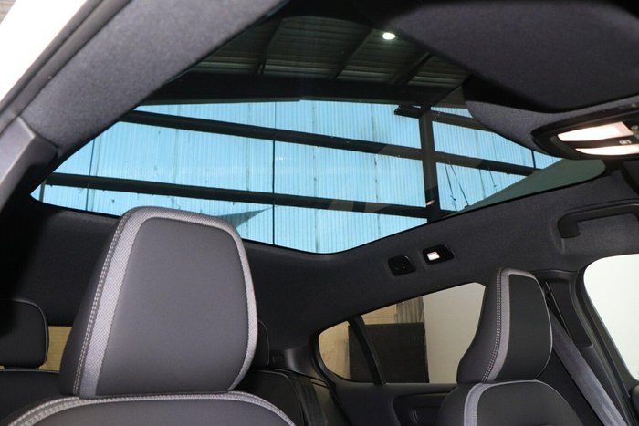 2024 Volvo C40 Recharge Twin MY24 AWD Crystal White