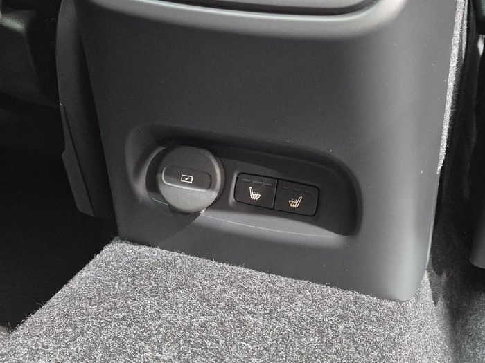 2024 Volvo C40 Recharge Twin