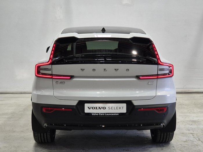 2024 Volvo C40 Recharge Twin