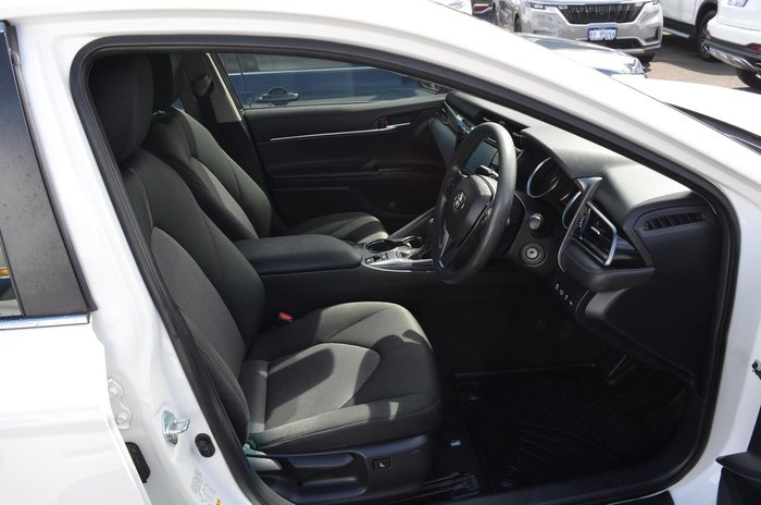 2019 Toyota Camry Ascent