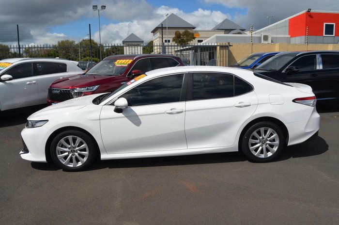 2019 Toyota Camry Ascent