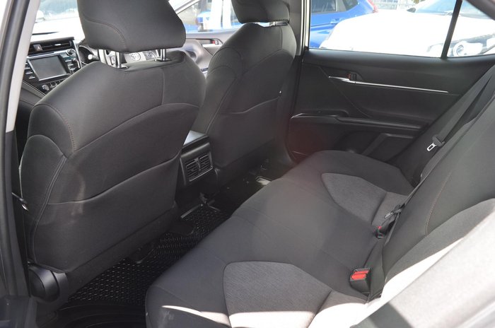 2019 Toyota Camry Ascent