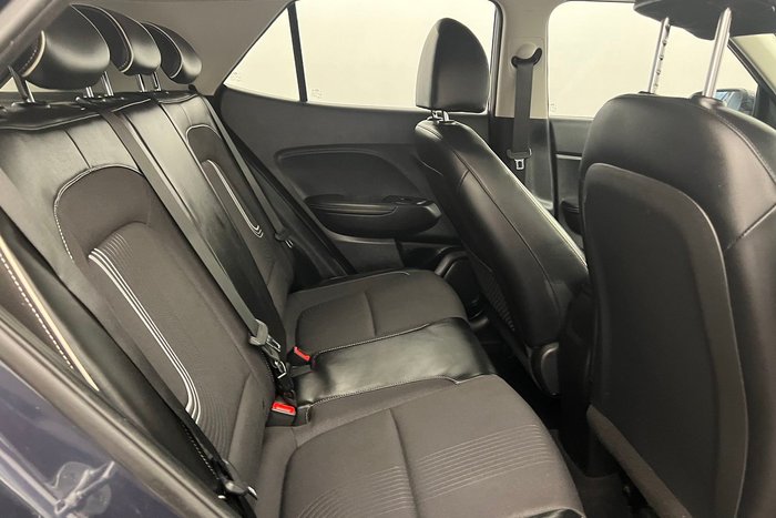 2021 Hyundai Venue Active