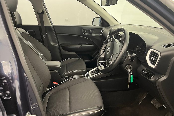 2021 Hyundai Venue Active