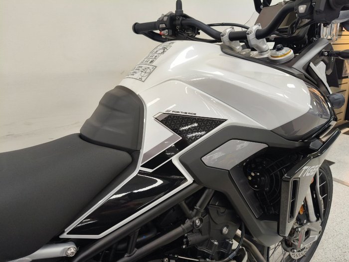 2026 Triumph 2026 TIGER 900 RALLY PRO SNOWDONIA WHITE