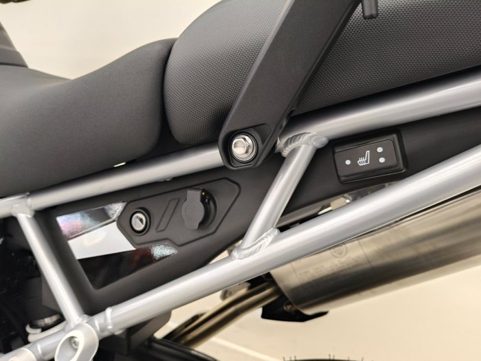 2026 Triumph 2026 TIGER 900 RALLY PRO SNOWDONIA WHITE