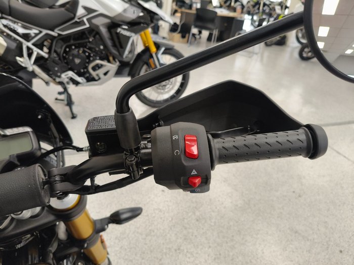 2026 Triumph SCRAMBLER 400 XC Storm Grey