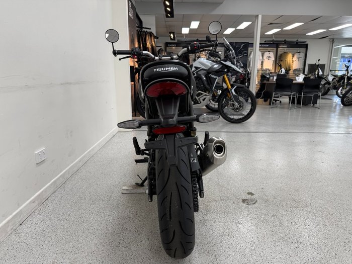 2025 Triumph 2025 Triumph 400CC SPEED 400 Carnival Red