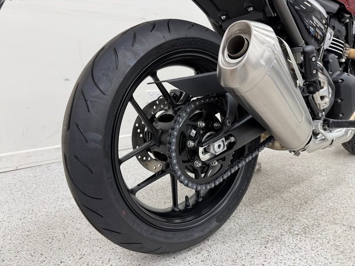 2025 Triumph 2025 Triumph 400CC SPEED 400 Carnival Red