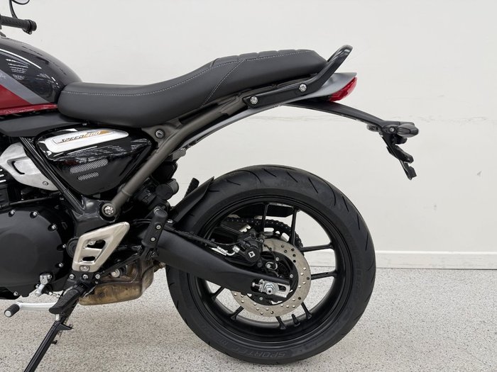 2025 Triumph 2025 Triumph 400CC SPEED 400 Carnival Red