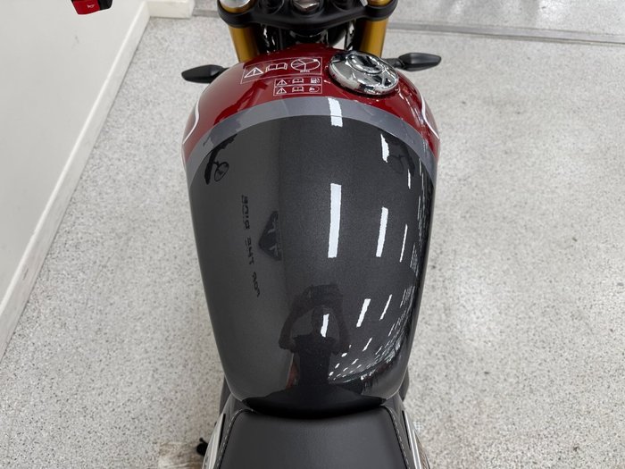 2025 Triumph 2025 Triumph 400CC SPEED 400 Carnival Red