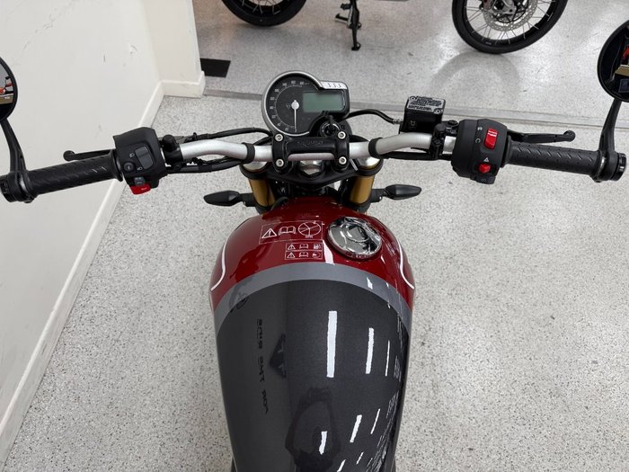 2025 Triumph 2025 Triumph 400CC SPEED 400 Carnival Red