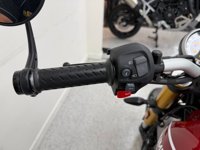 2025 Triumph 2025 Triumph 400CC SPEED 400 Carnival Red