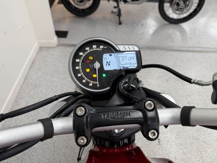 2025 Triumph 2025 Triumph 400CC SPEED 400 Carnival Red