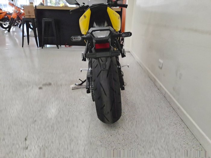 2025 Suzuki GSX-8R (GSX800FRQ) Yellow