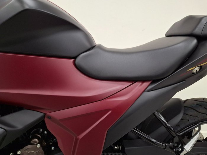 2025 Suzuki GIXXER SF Black