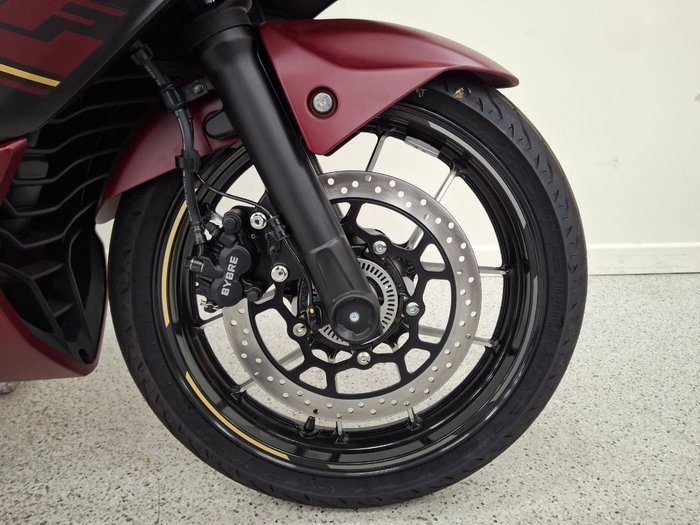 2025 Suzuki GIXXER SF Black