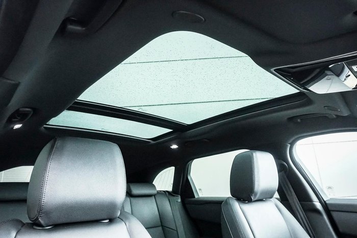 2024 Land Rover Range Rover Velar P400 Dynamic SE