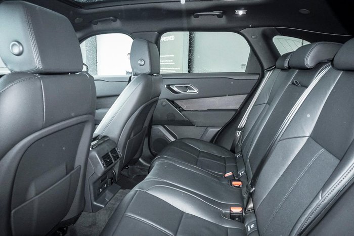 2024 Land Rover Range Rover Velar P400 Dynamic SE