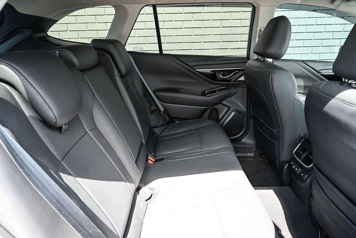 2023 Subaru Outback AWD Touring XT