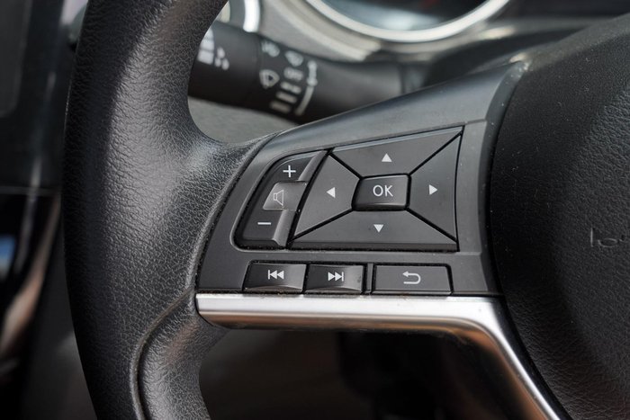 2020 Nissan X-TRAIL ST