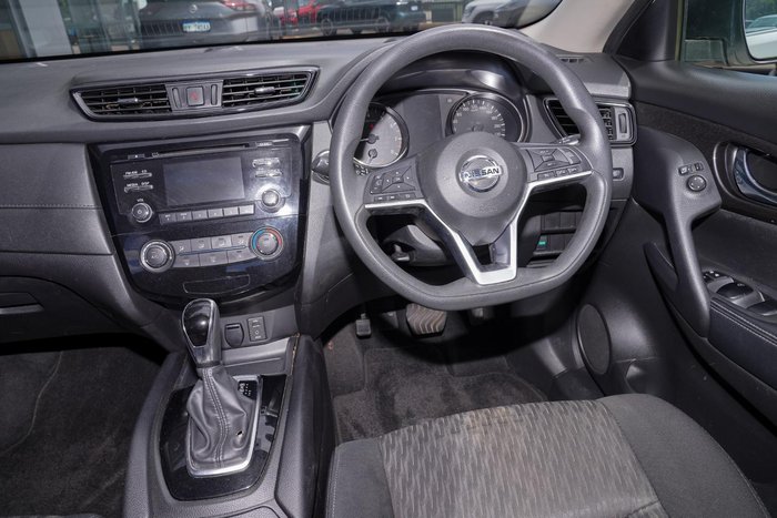 2020 Nissan X-TRAIL ST