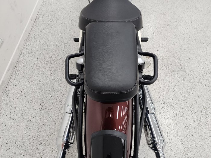 2025 Royal Enfield CLASSIC 650 Red