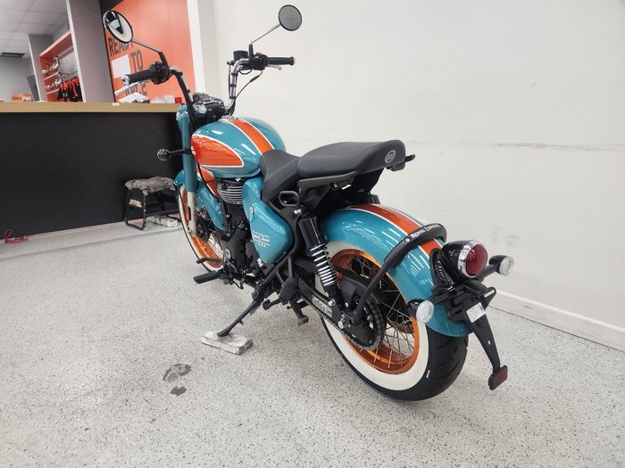 2025 Royal Enfield GOAN 350 Green