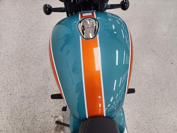 2025 Royal Enfield GOAN 350 Green