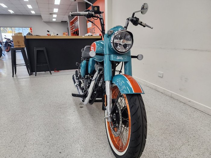 2025 Royal Enfield GOAN 350 Green