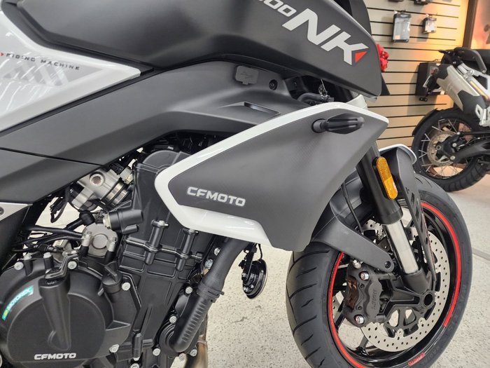 2024 CFMOTO 2024 Cf Moto 800CC 800NK ADVANCED White
