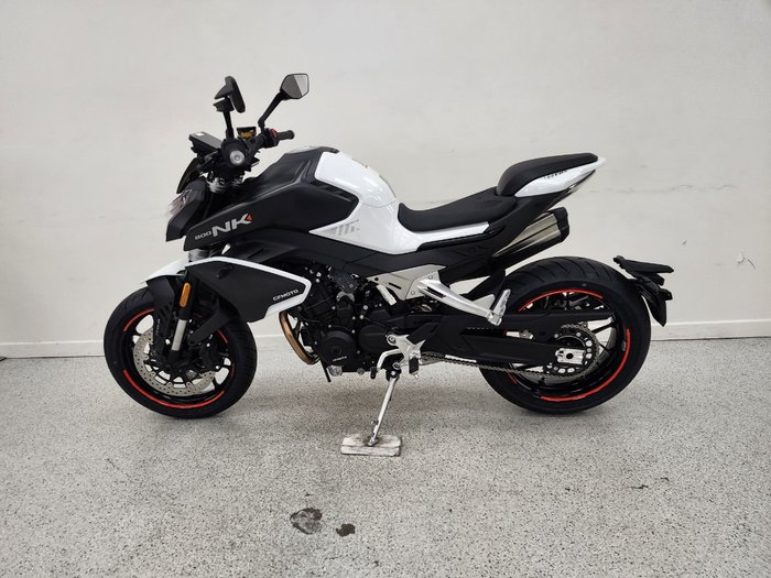 2024 CFMOTO 2024 Cf Moto 800CC 800NK ADVANCED White
