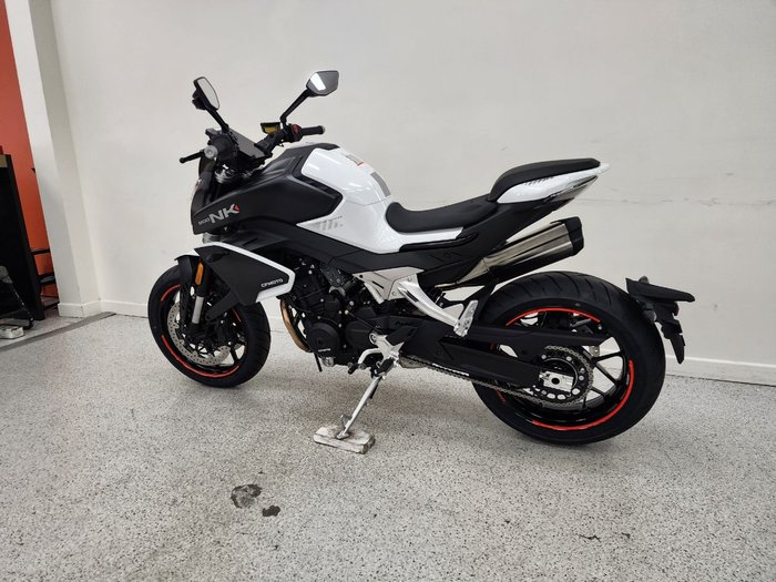2024 CFMOTO 2024 Cf Moto 800CC 800NK ADVANCED White