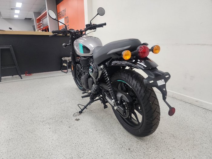 2025 Royal Enfield HUNTER 350 LONDON RED